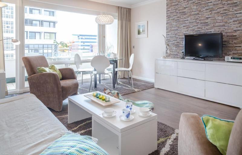 S27 13 40 Feet Apartment